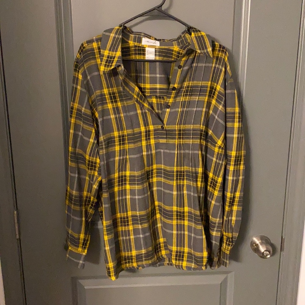 Gray/Black/Yellow plaid shirt